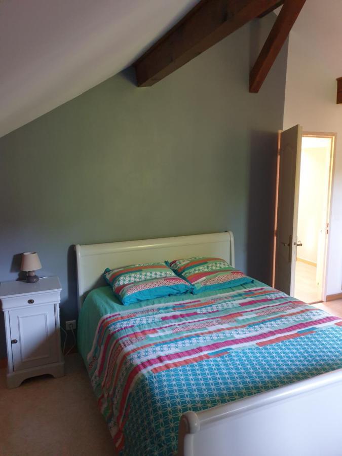 Apartamento Au Grés du Vent Ruy-Montceau Exterior foto